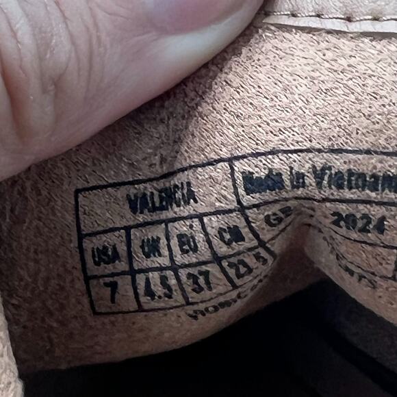 Vionic Valencia Leather Chunky Heeled Sandal Block Heel Tan Women's 7 NWB - Picture 10 of 11